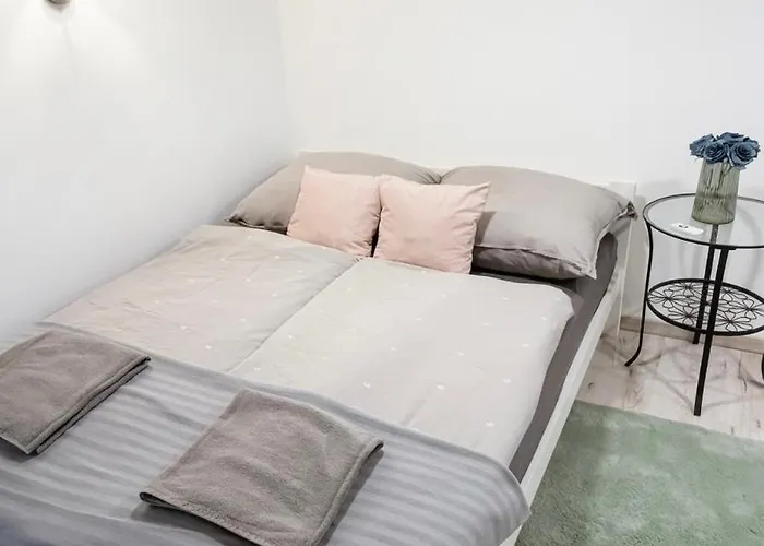 Apartamento Hársfa Heaven *