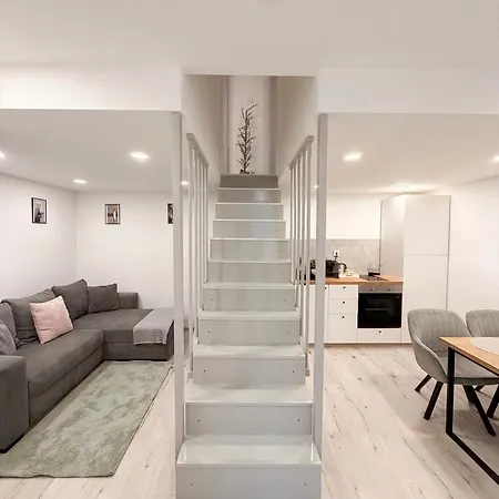 Apartament Harsfa Heaven *